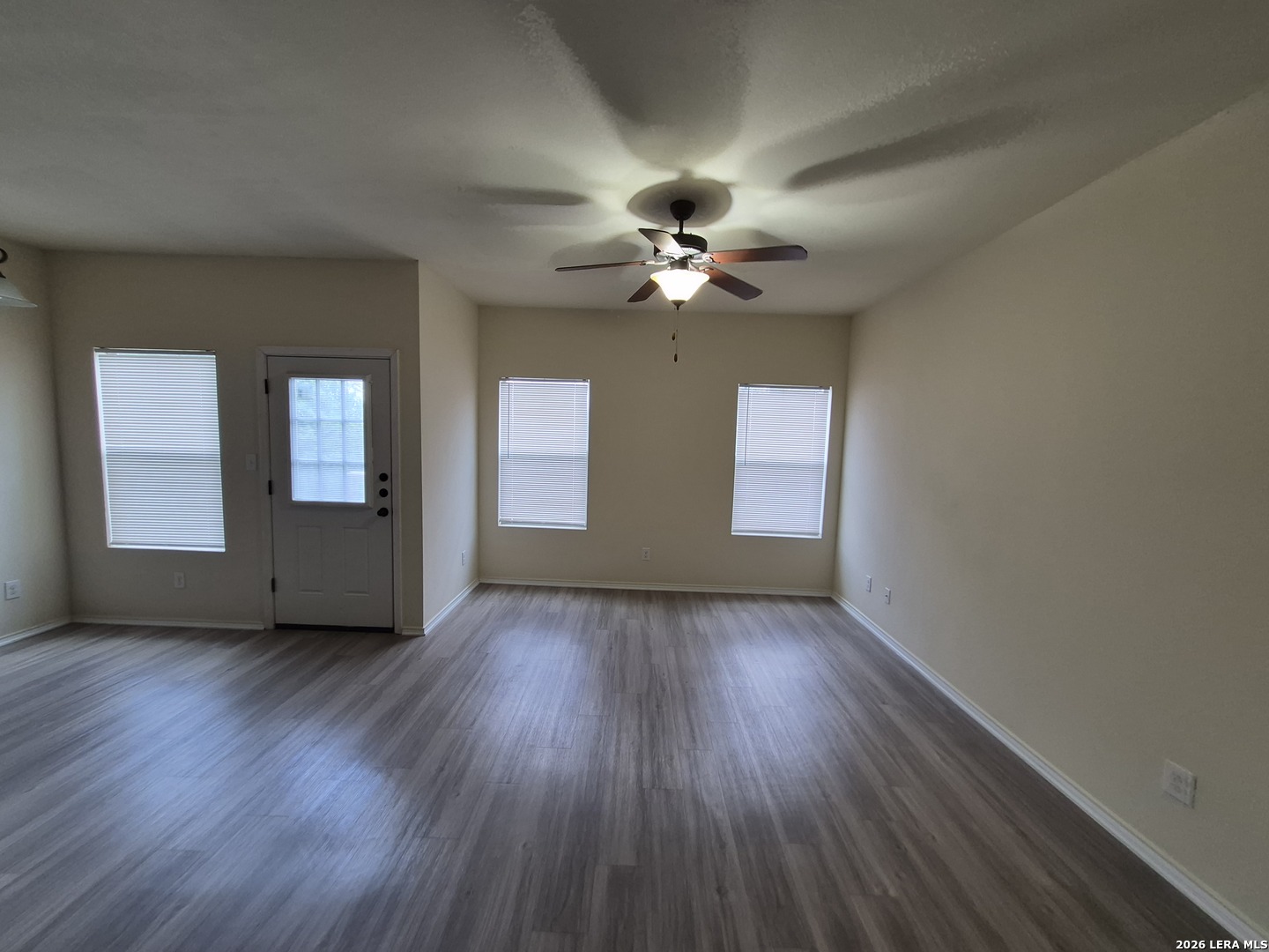 7208 Colina Way Converse, TX 78109 - Photo 4 of 28