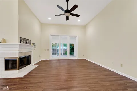 $435,000 | 12055 Waterford Lane, Carmel, IN 46033