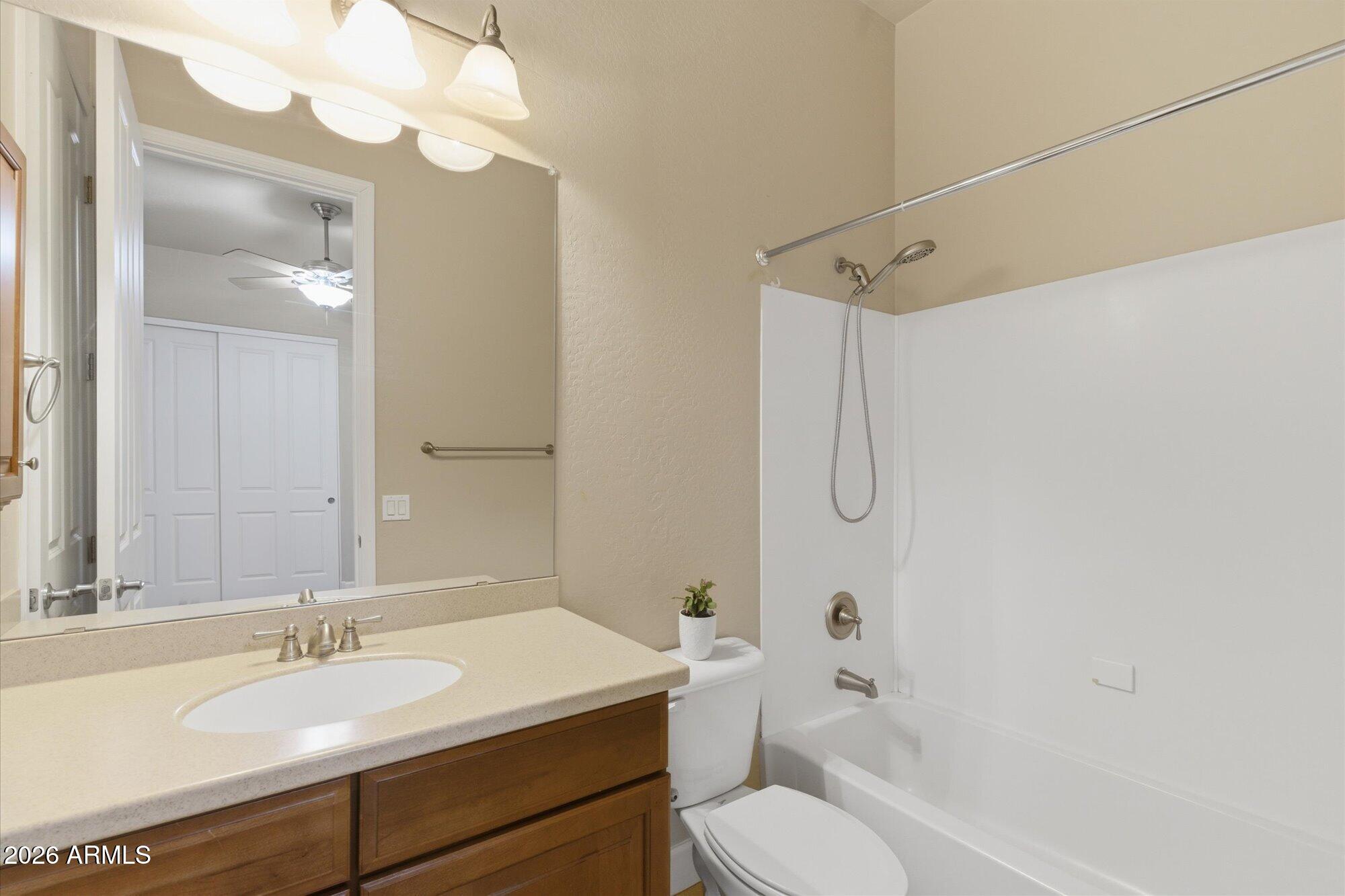 6914 West Fremont Road Laveen, AZ 85339 - Photo 24 of 32 Ensuite Bath