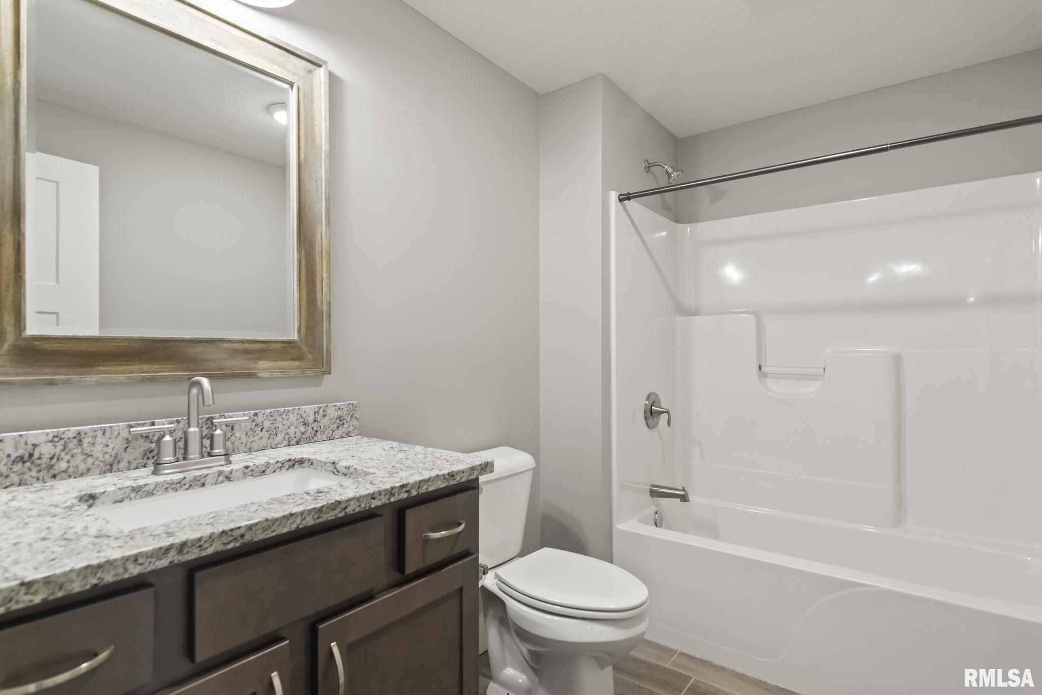 321 Huntington Road Chatham, IL 62629 - Photo 33 of 43 Gallery Image 33