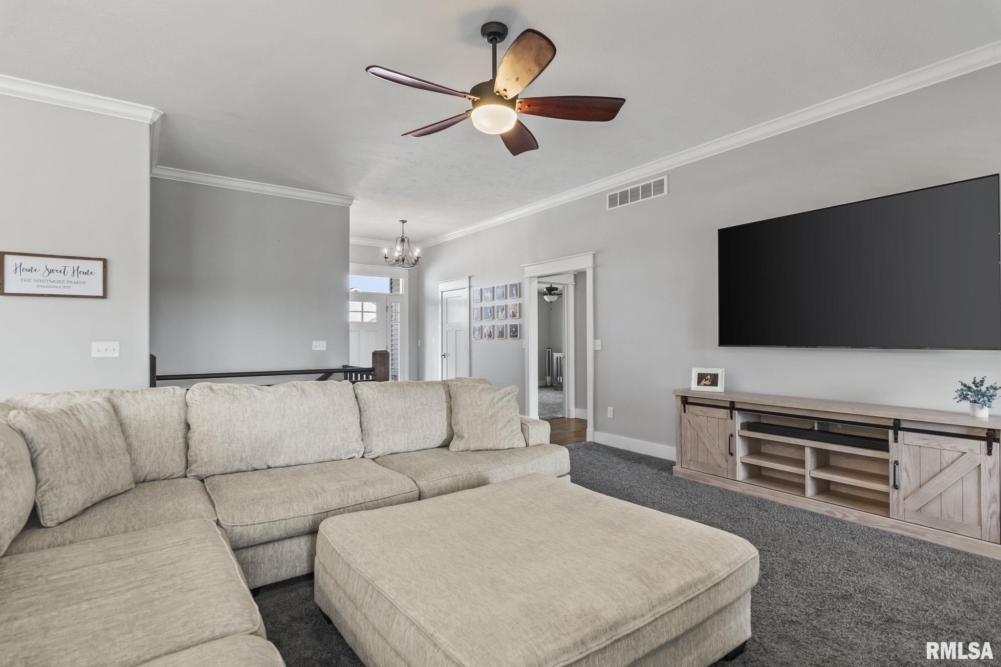321 Huntington Road Chatham, IL 62629 - Photo 6 of 43 Gallery Image 6