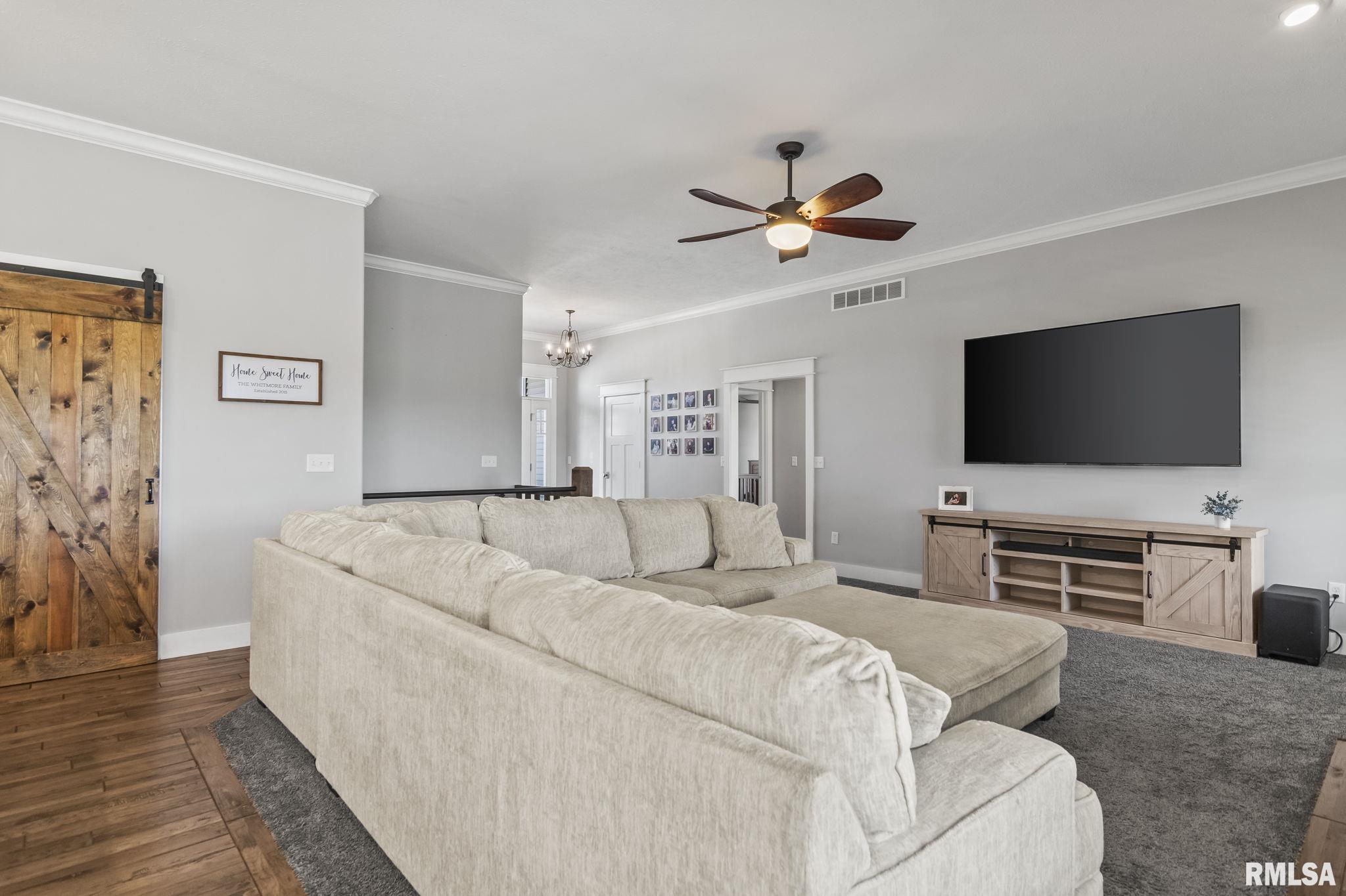 321 Huntington Road Chatham, IL 62629 - Photo 9 of 43 Gallery Image 9