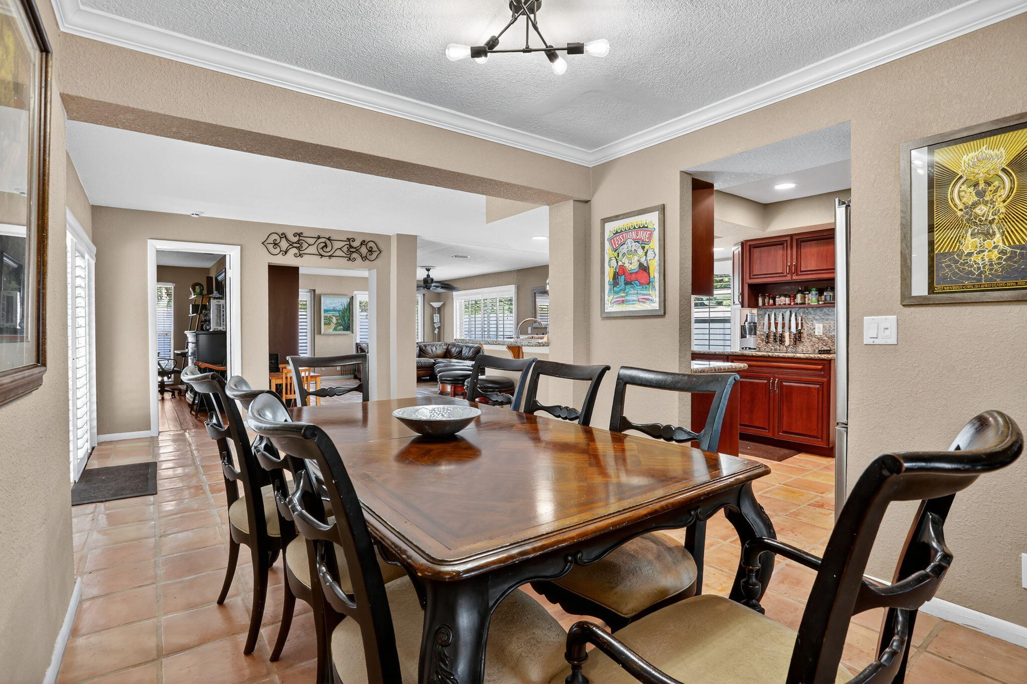 1960 Northeast 31st Street Lighthouse Point, FL 33064 - Photo 14 of 28 14 Dining Area
