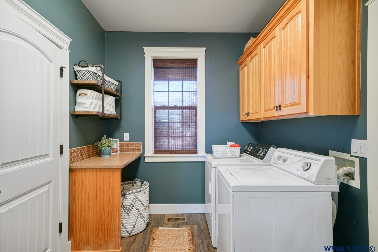 8044 Wheatland Road North Keizer, OR 97303 - Photo 18 of 40 Gallery Image 18