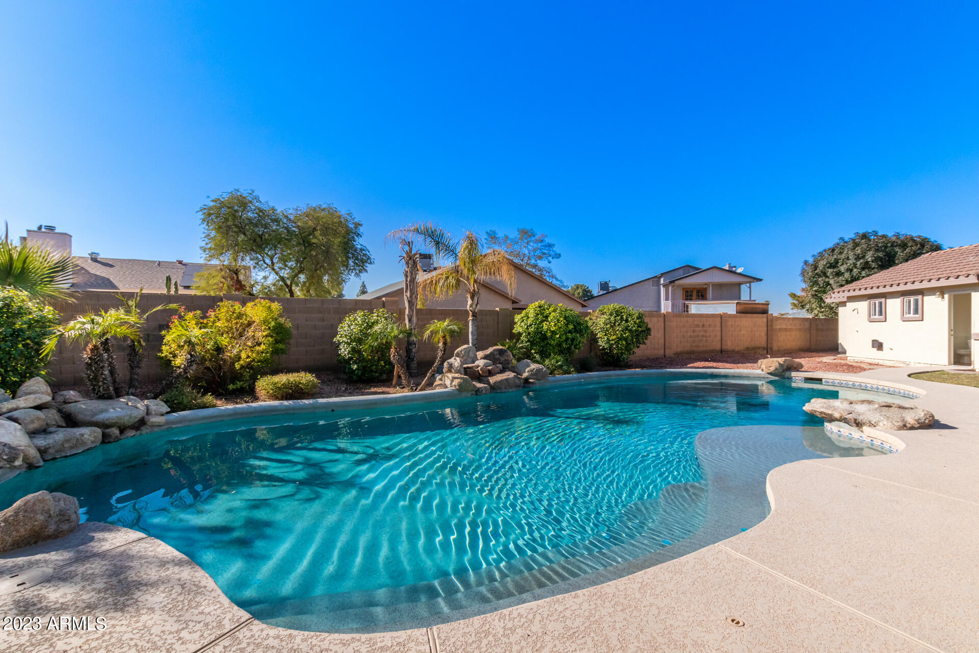 1821 East Apollo Road Phoenix, AZ 85042 - Photo 32 of 47 34-Apollo