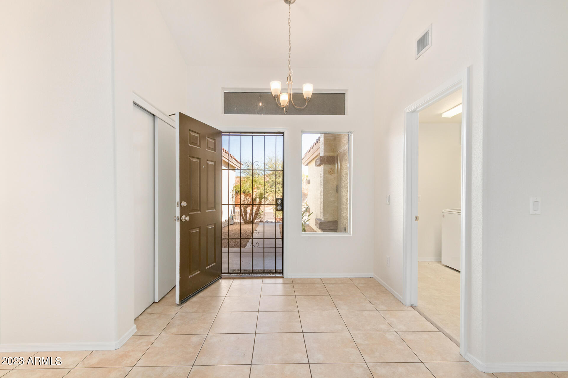 1821 East Apollo Road Phoenix, AZ 85042 - Photo 8 of 47 08-Apollo