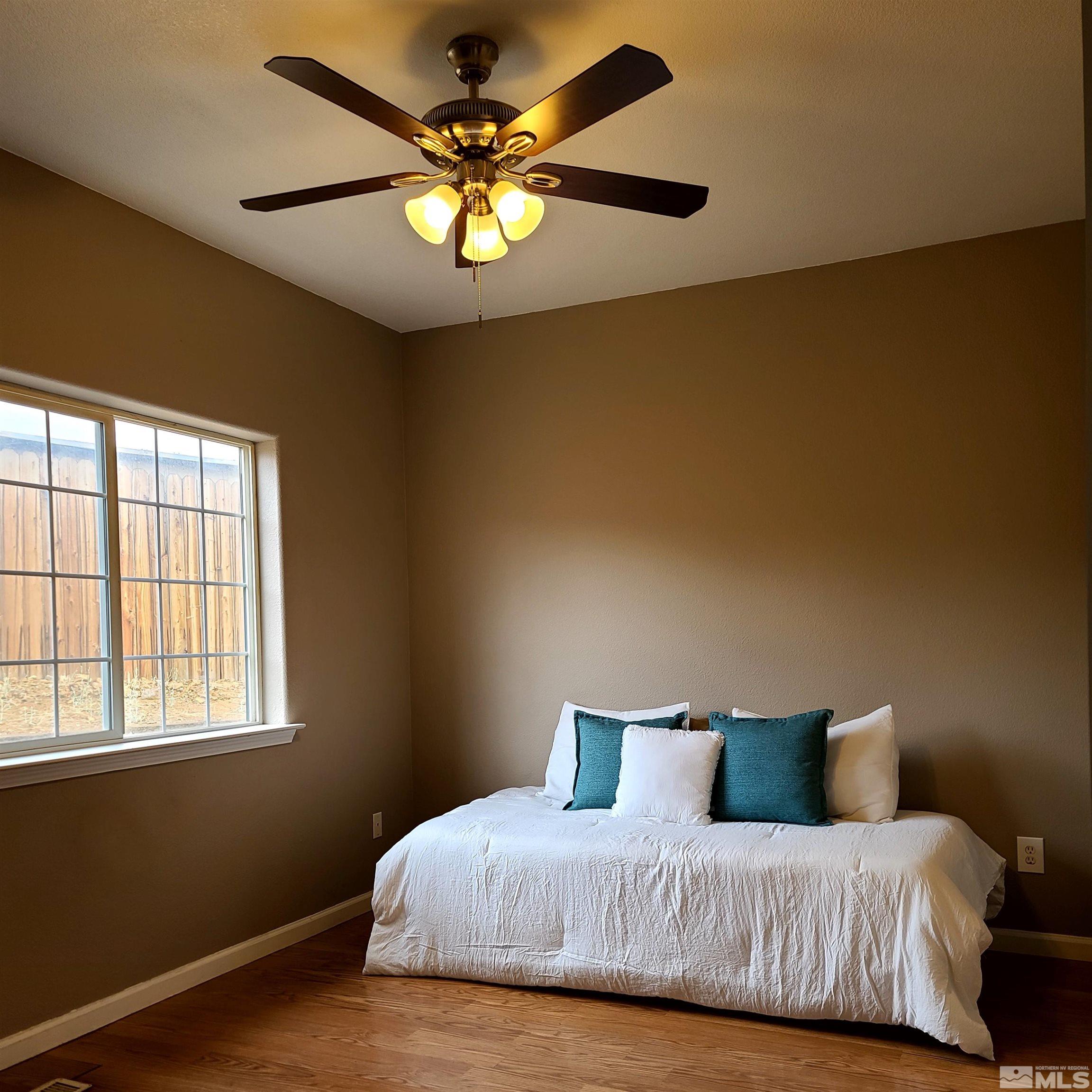 5999 Omaha Street Reno, NV 89506 - Photo 5 of 18 Photo 6