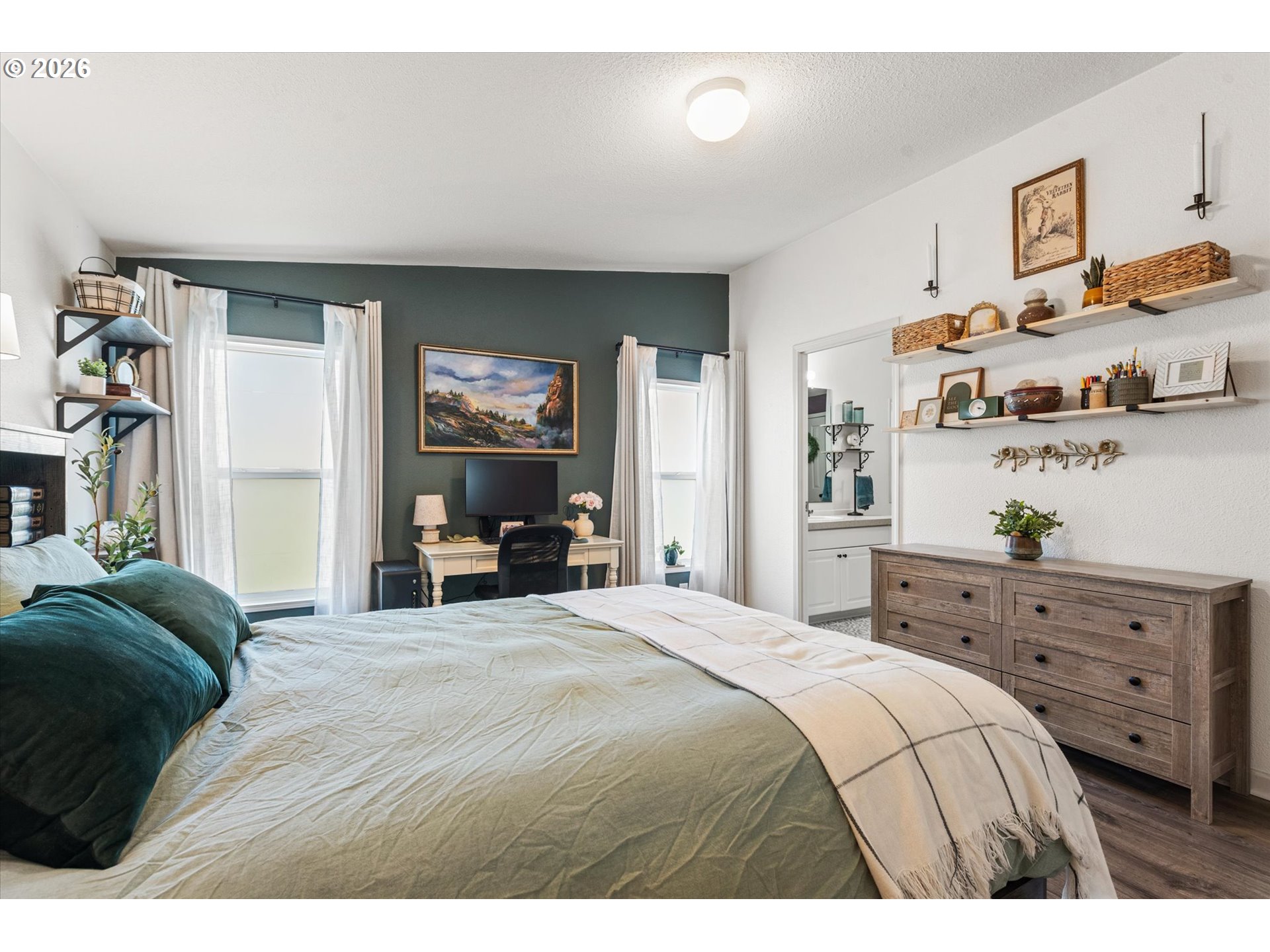 207 Court Street Enterprise, OR 97828 - Photo 22 of 47 Primary Bedroom