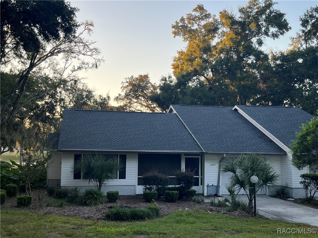 2347 North Putnam Point Hernando, FL 34442 - Photo 2 of 23