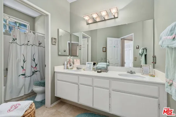 $975,000 | 435 Rembrandt Drive, Corona, CA 92882