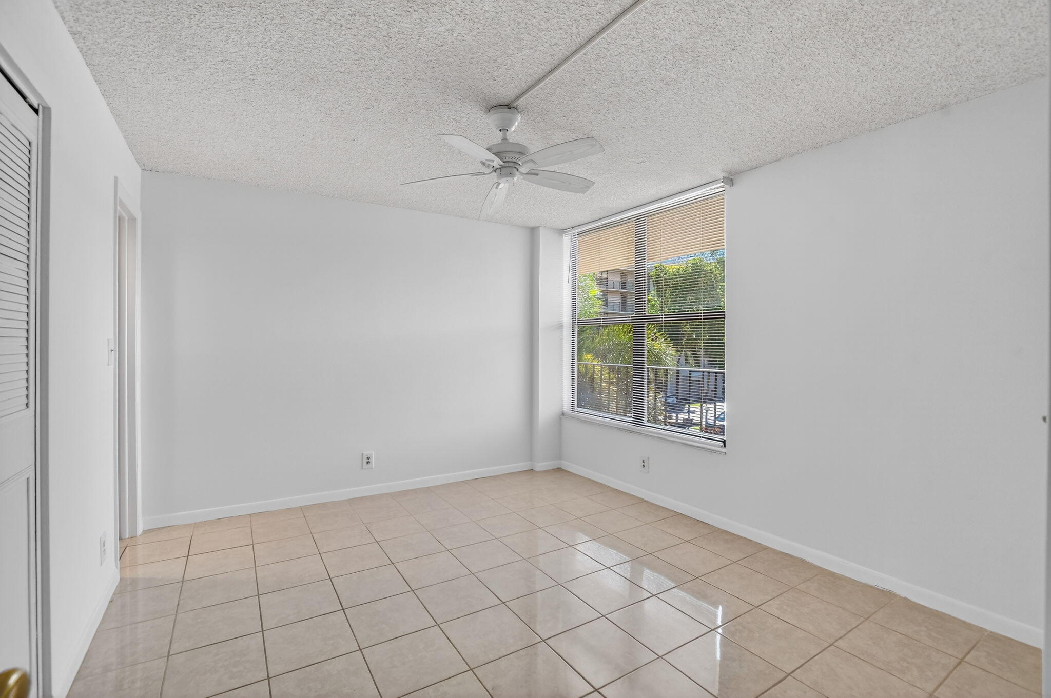 11 Royal Palm Way, Unit 3040 Boca Raton, FL 33432 - Photo 26 of 68 22-web-or-mls-DSC_1881