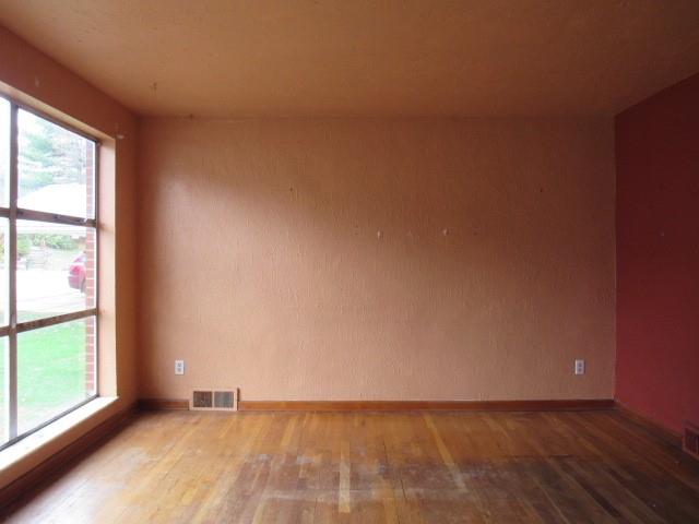 5921 Rodgers Street Pittsburgh, PA 15207 - Photo 6 of 17