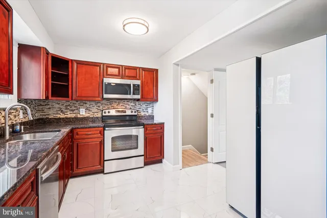 $520,000 | 1078 Bright Leaf Court, Arnold, MD 21012