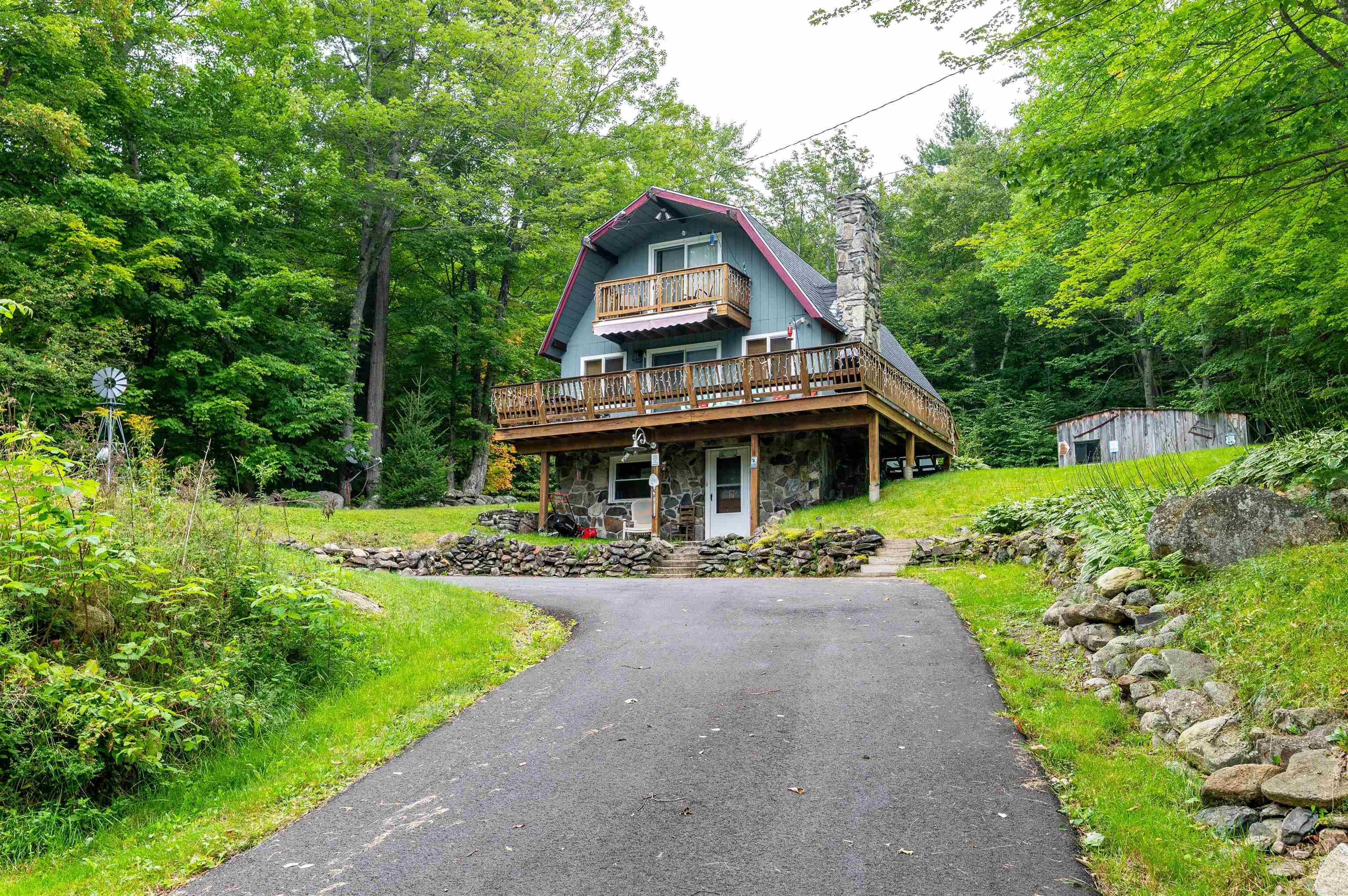 649 Littleton Road Whitefield, NH 03598 - Photo 1 of 37 Gallery Image 1
