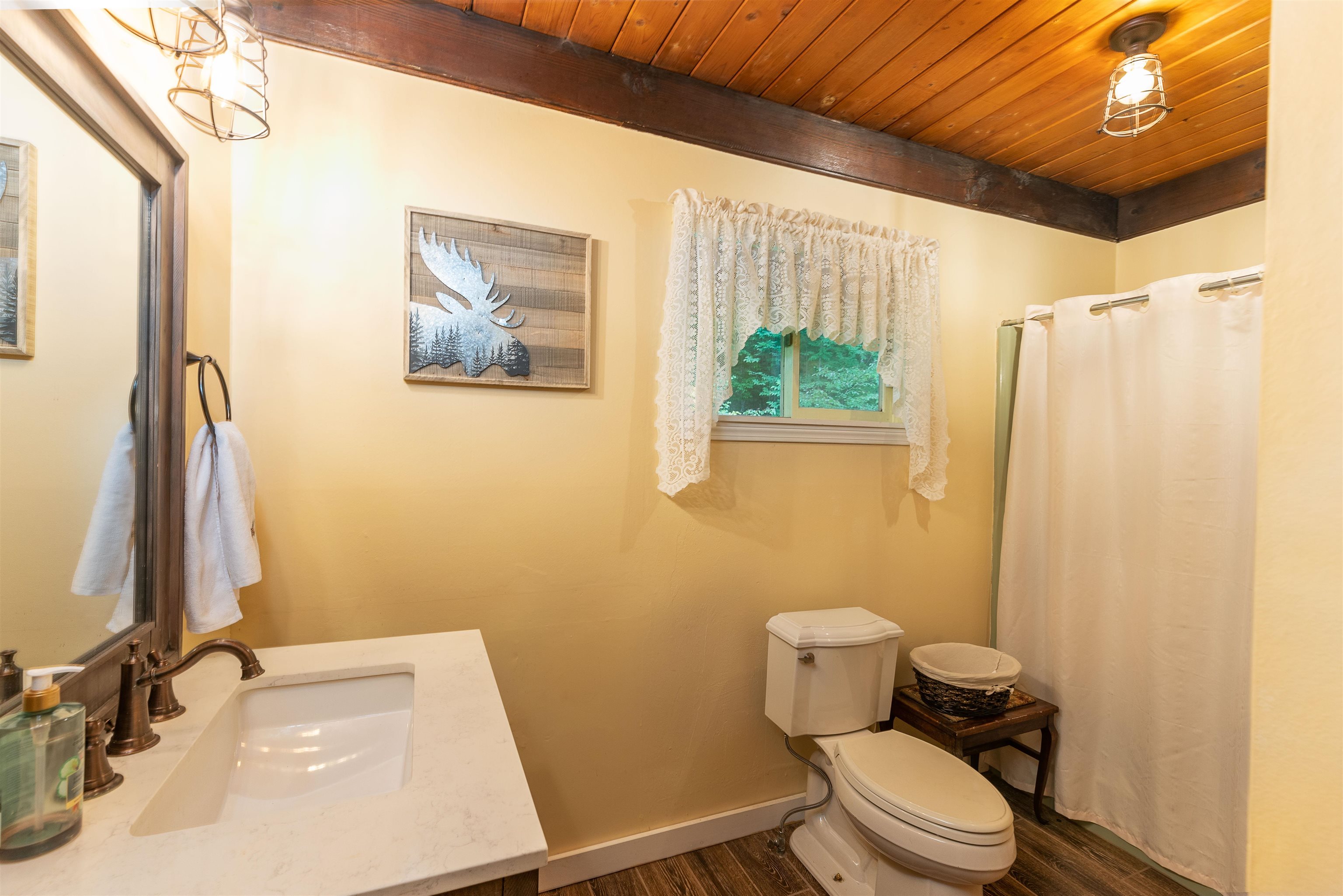 649 Littleton Road Whitefield, NH 03598 - Photo 17 of 37 Gallery Image 17