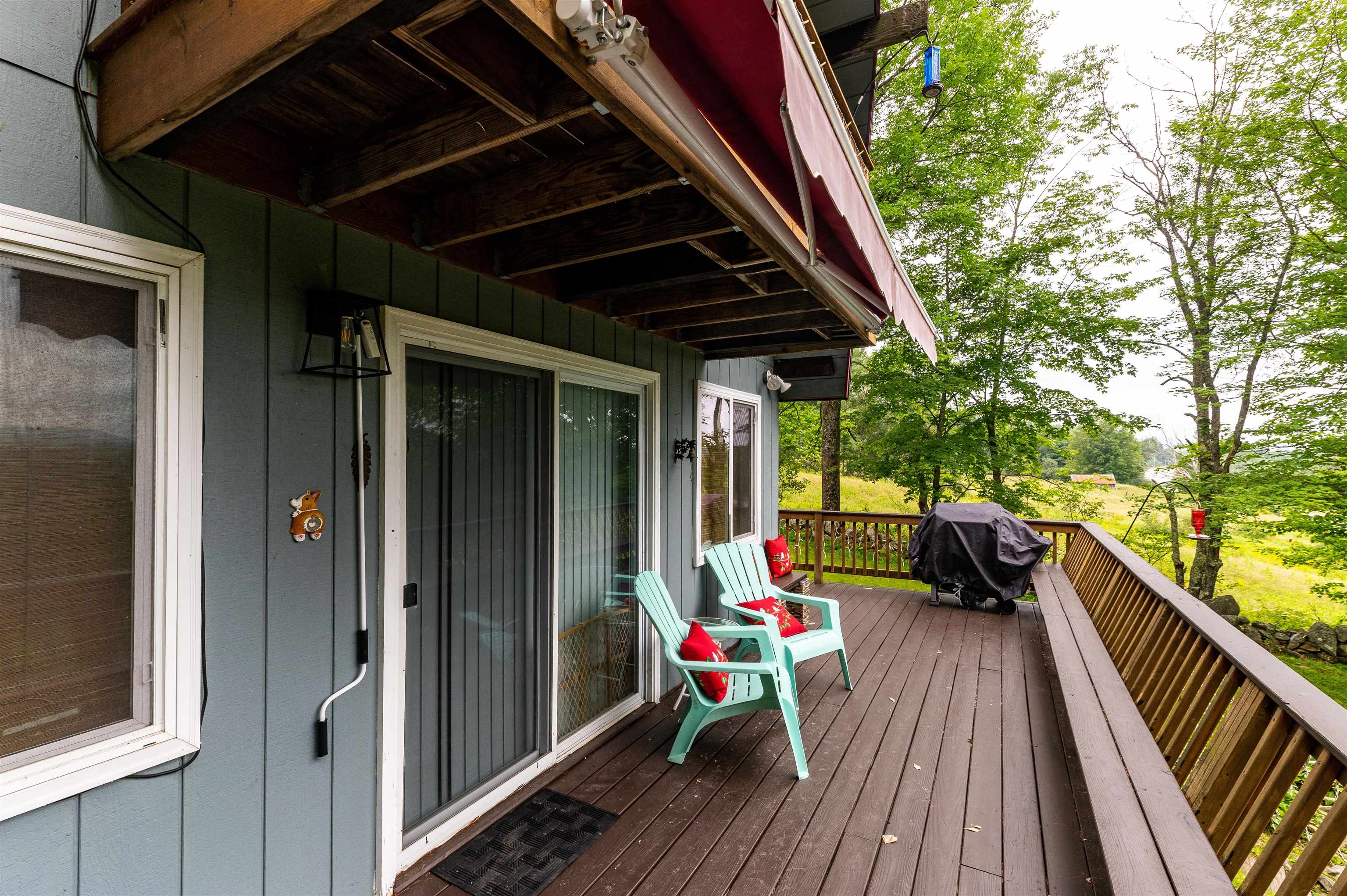 649 Littleton Road Whitefield, NH 03598 - Photo 5 of 37 Gallery Image 5