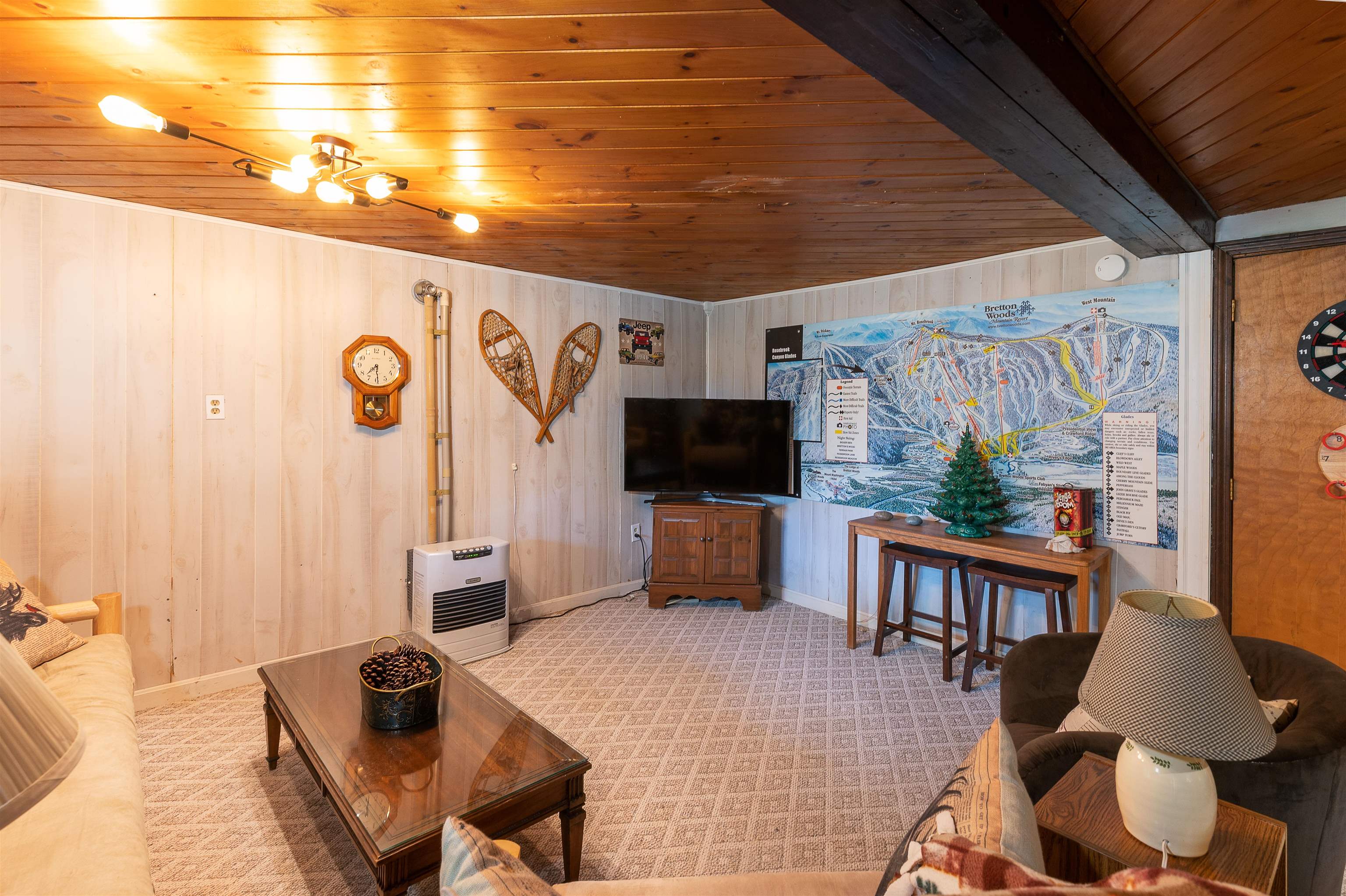 649 Littleton Road Whitefield, NH 03598 - Photo 6 of 37 Gallery Image 6