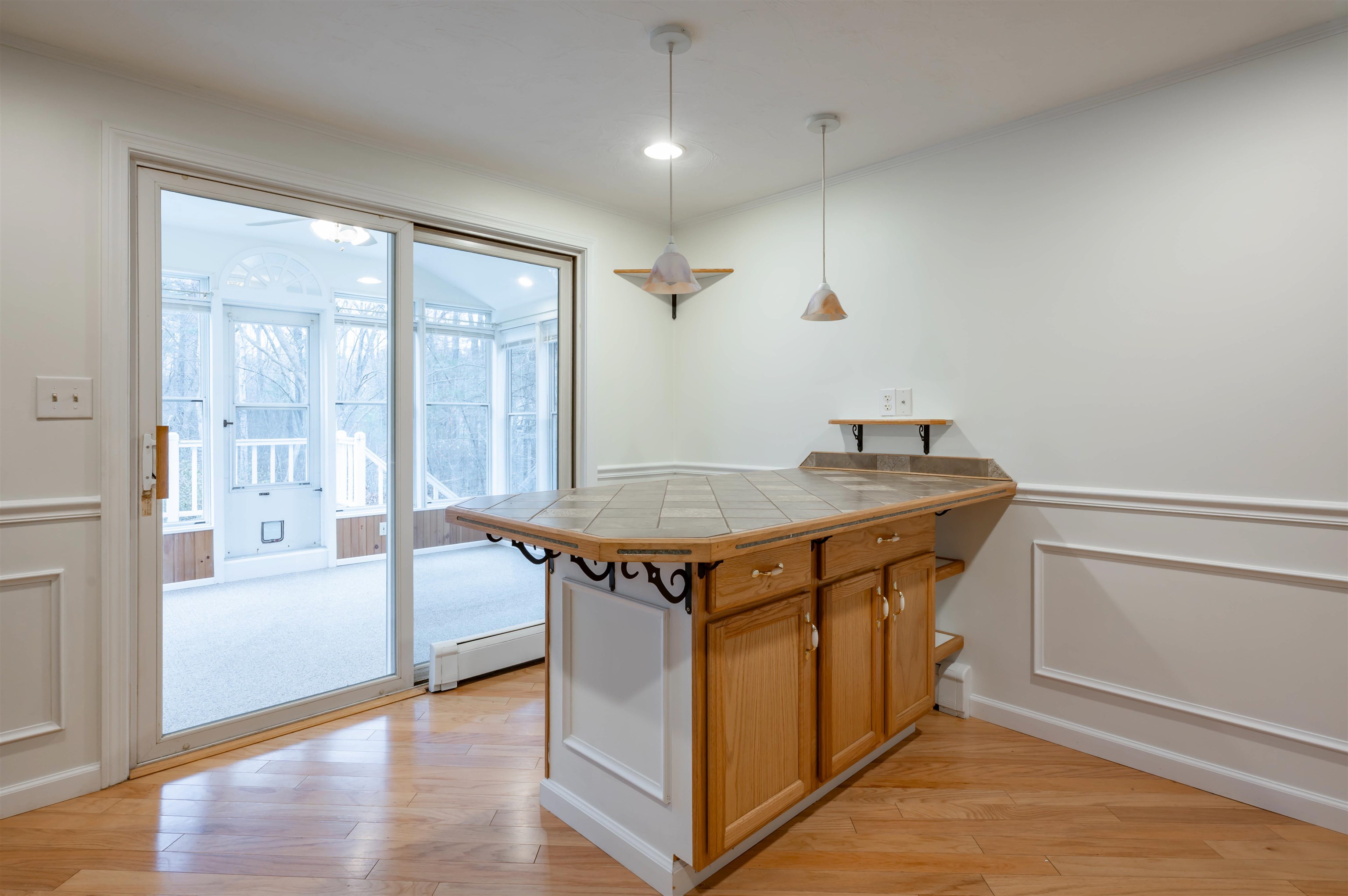 5 Betty Lane Salem, NH 03079 - Photo 15 of 36