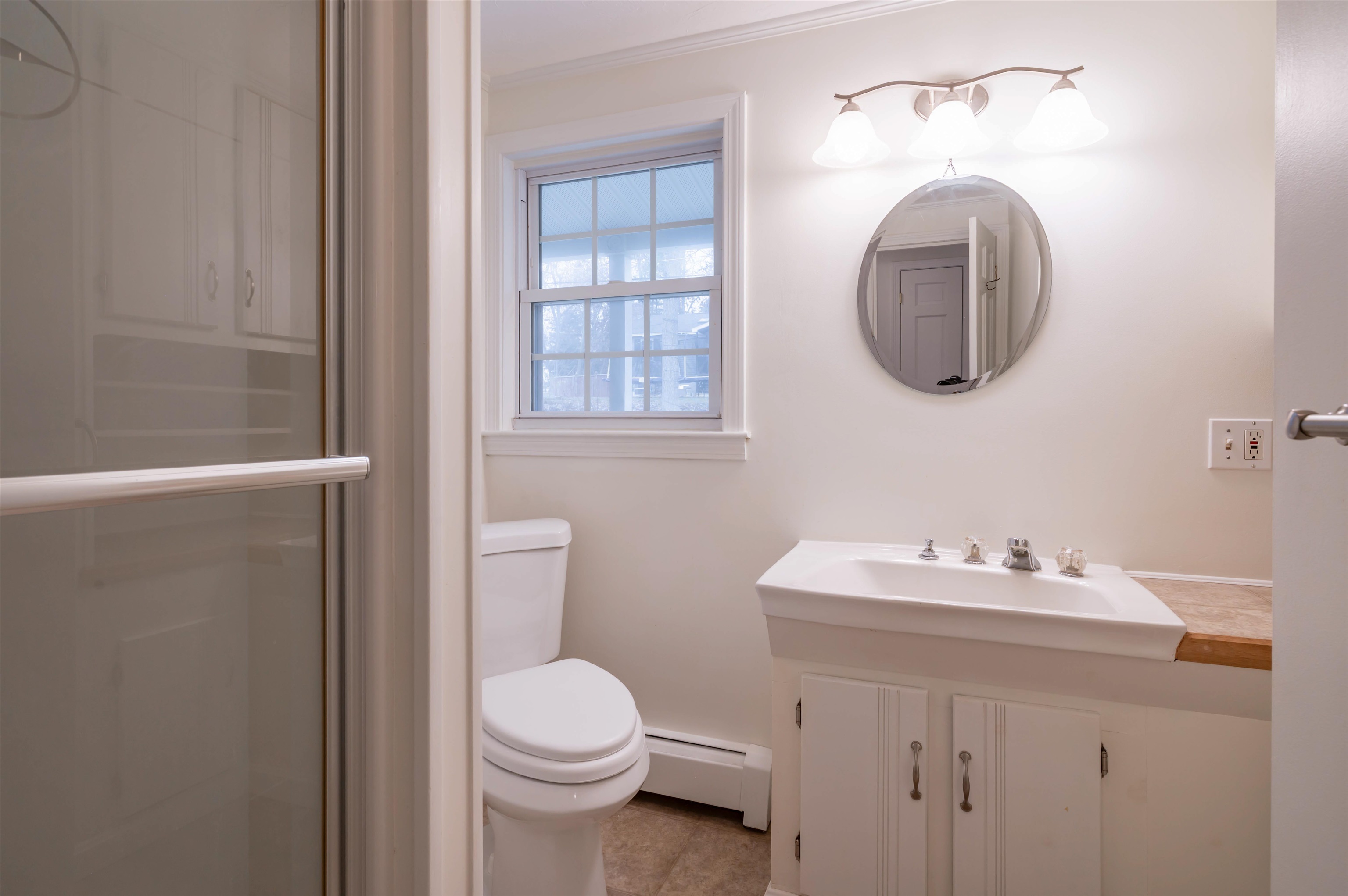 5 Betty Lane Salem, NH 03079 - Photo 20 of 36