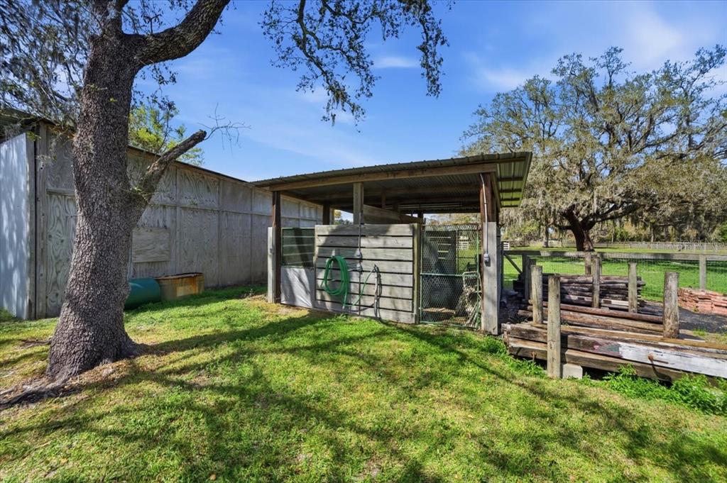 9449 Roberts Road Odessa, FL 33556 - Photo 54 of 68