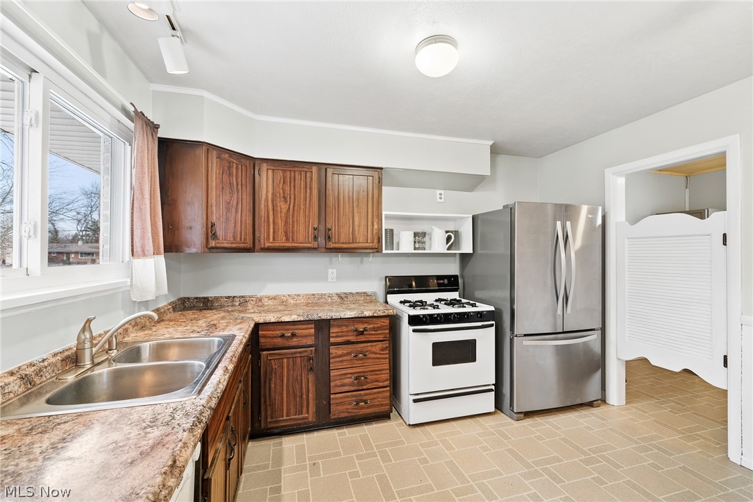 1448 Bruce Road Macedonia, OH 44056 - Photo 3 of 20 Gallery Image 3