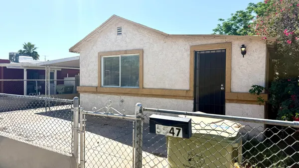 $1,450 | 5547 West Gardenia Avenue, Glendale, AZ 85301