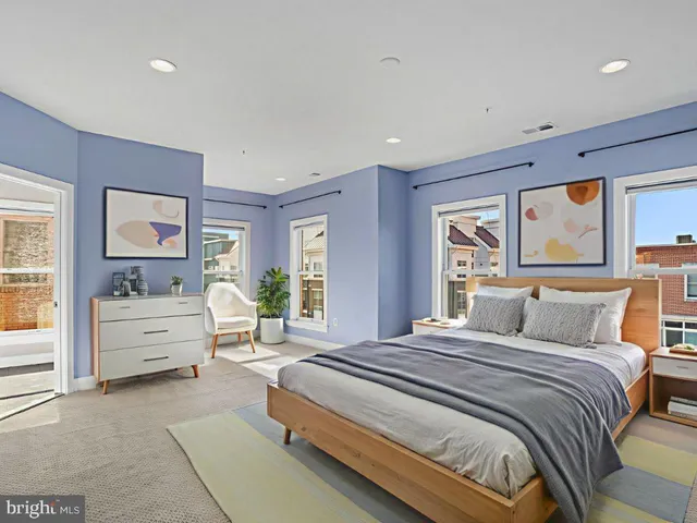 $975,000 | 1901 Main Line Boulevard, Unit 102, Alexandria, VA 22301