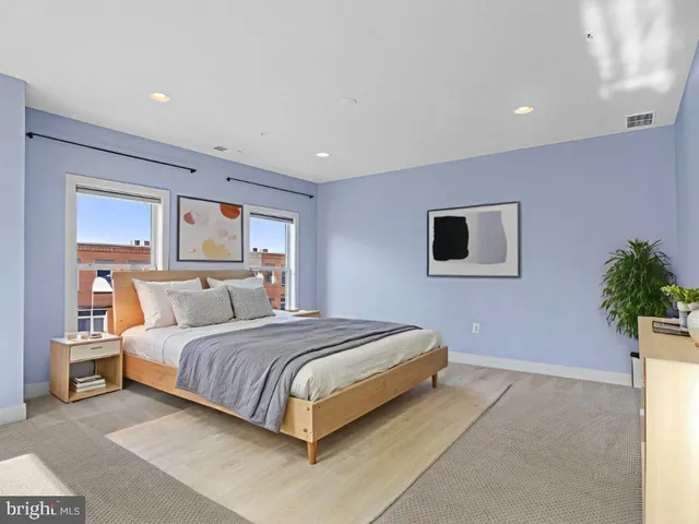 $975,000 | 1901 Main Line Boulevard, Unit 102, Alexandria, VA 22301