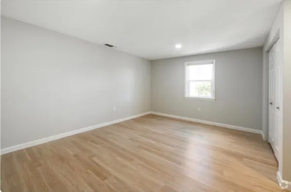 $2,300 | 200 Bedford Road, Unit 15A, Woburn, MA 01801
