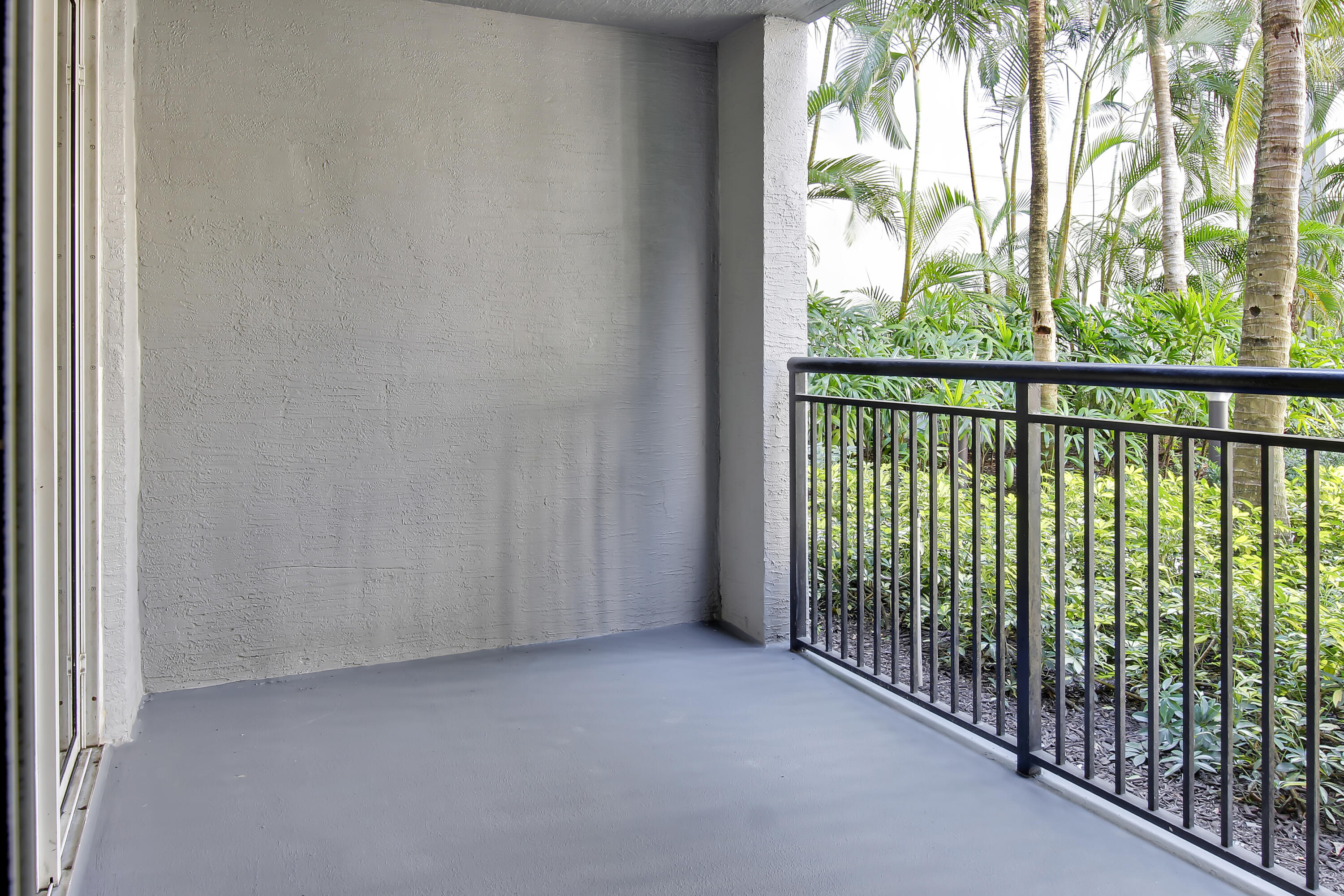 1660 Renaissance Commons Boulevard, Unit 2122 Boynton Beach, FL 33426 - Photo 33 of 38 _MG_2402