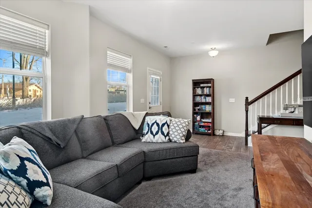 $460,000 | 80 Lakeview Place, Unit A, Lake Zurich, IL 60047