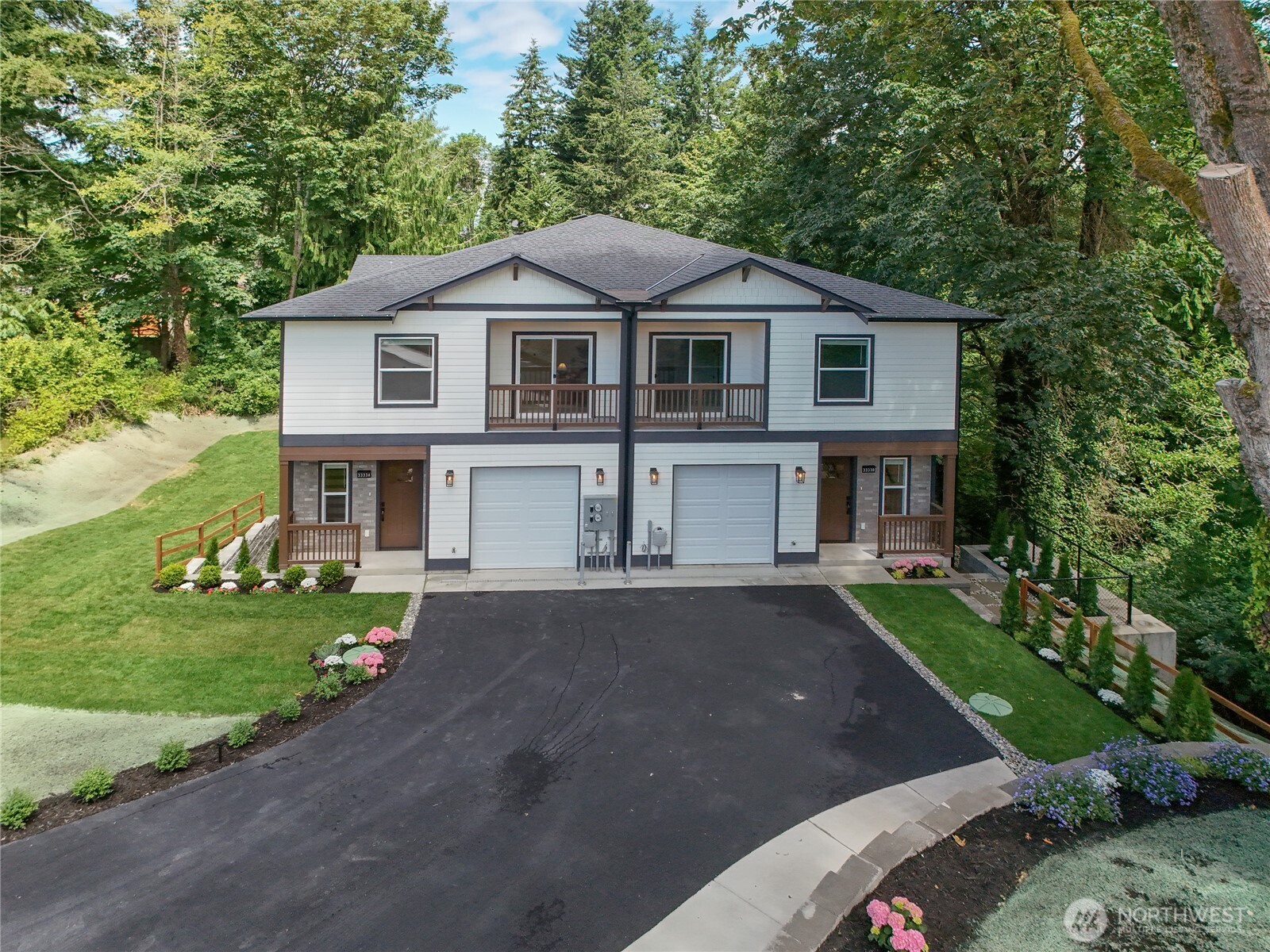 3333 Nassau Street, Unit B Everett, WA 98201 - Photo 1 of 38