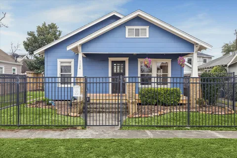$500,000 | 1124 Dunbar Street, Houston, TX 77009