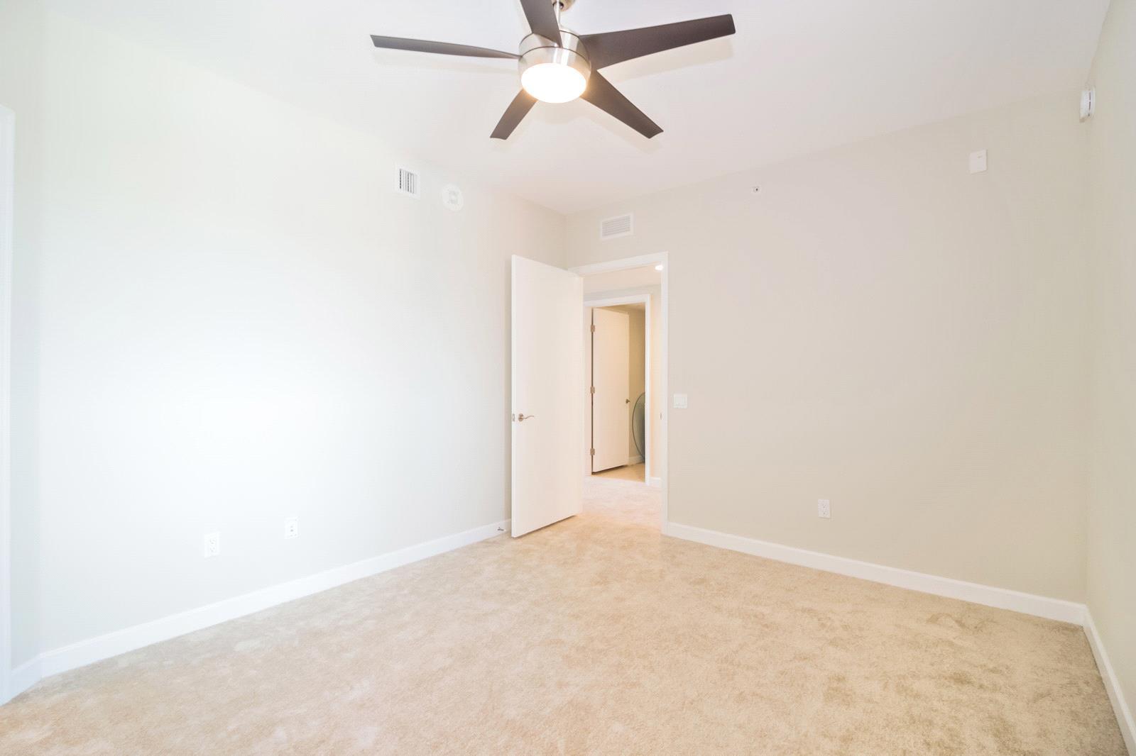 2640 Lake Shore Drive, Unit 2115 Riviera Beach, FL 33404 - Photo 12 of 16 12. 22_2640LakeShoreDr211521_mls
