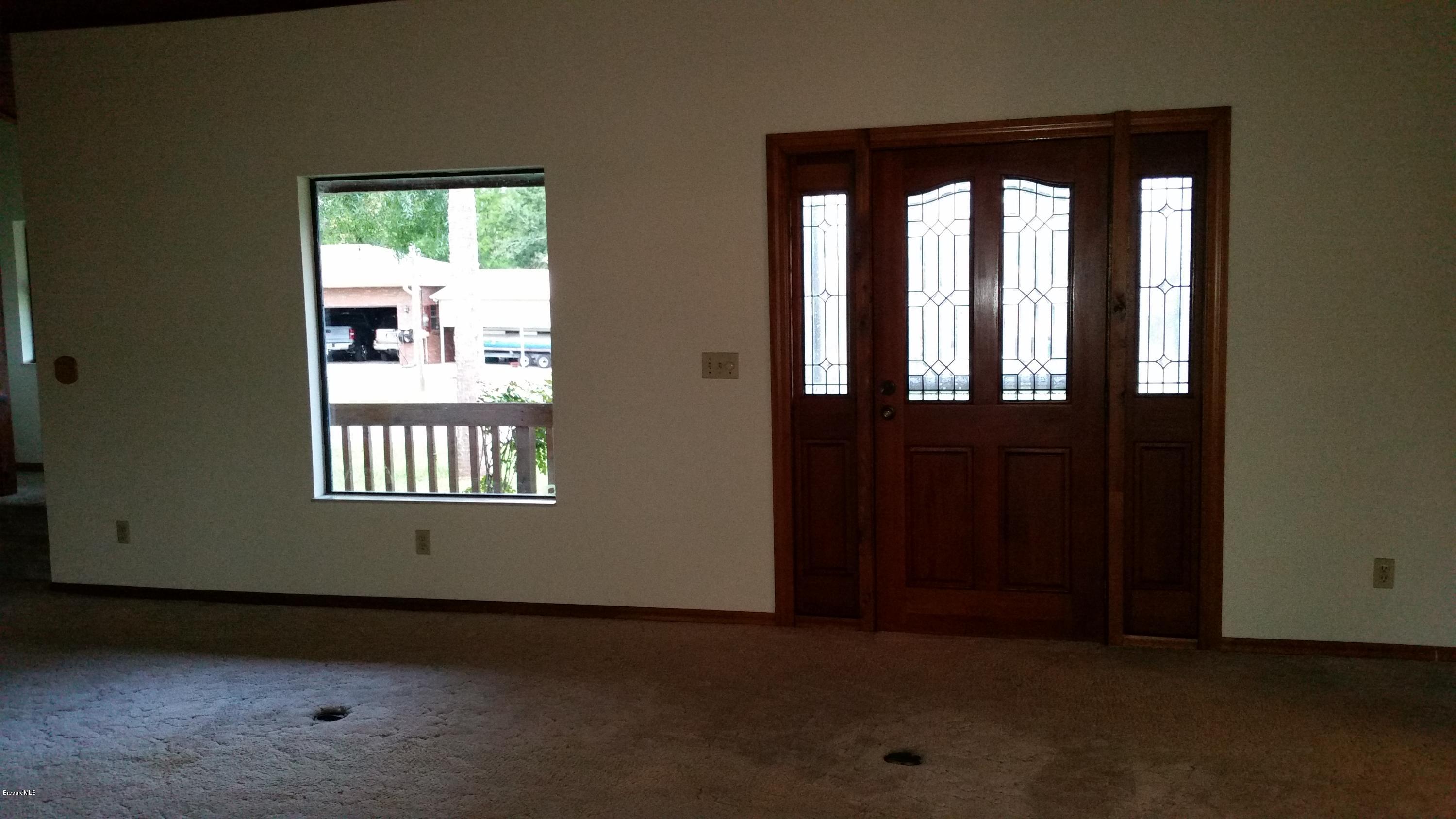 4985 Evinrude Road Melbourne, FL 32934 - Photo 12 of 34 2015-10-06 18