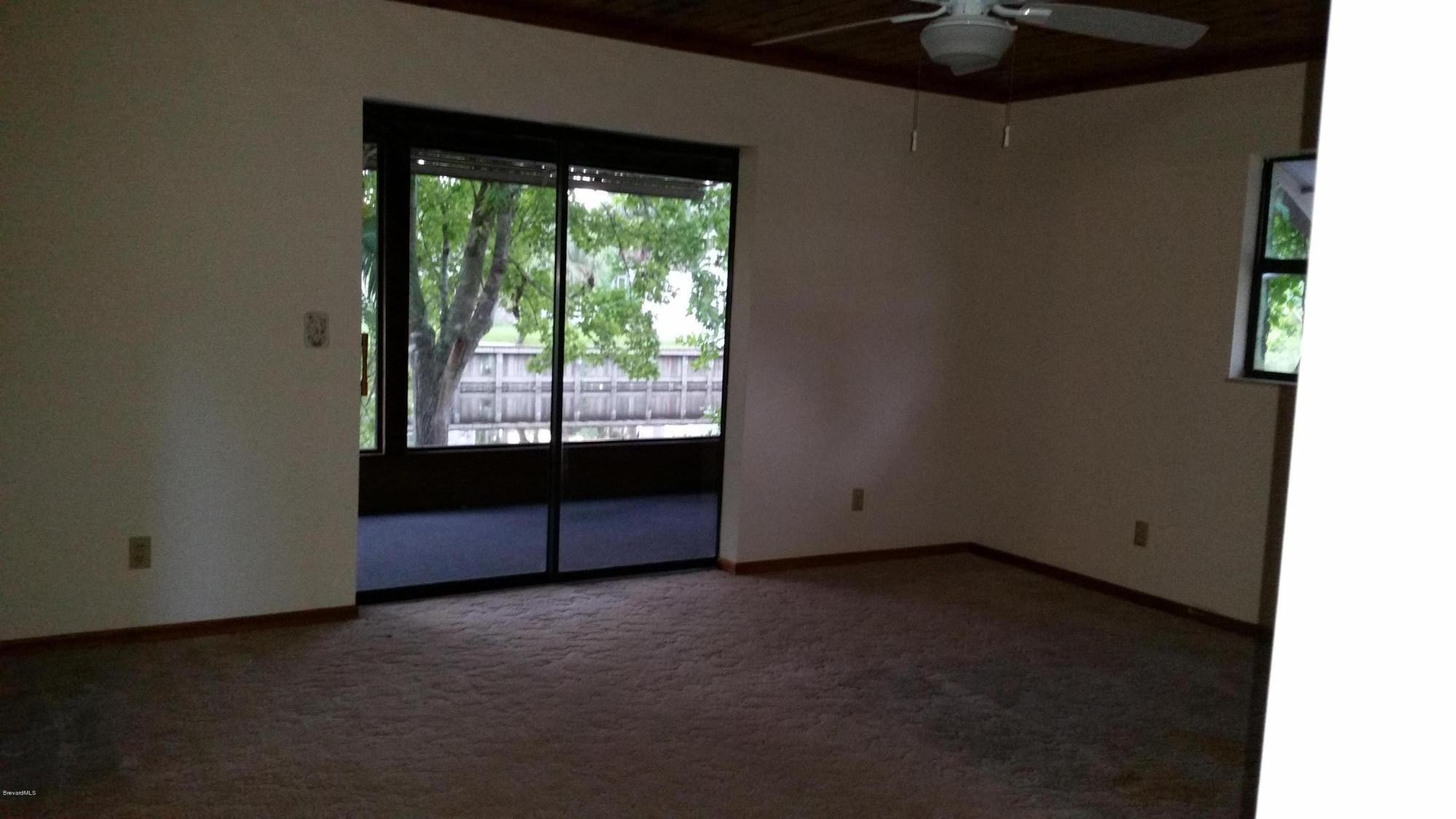 4985 Evinrude Road Melbourne, FL 32934 - Photo 16 of 34 2015-10-06 18