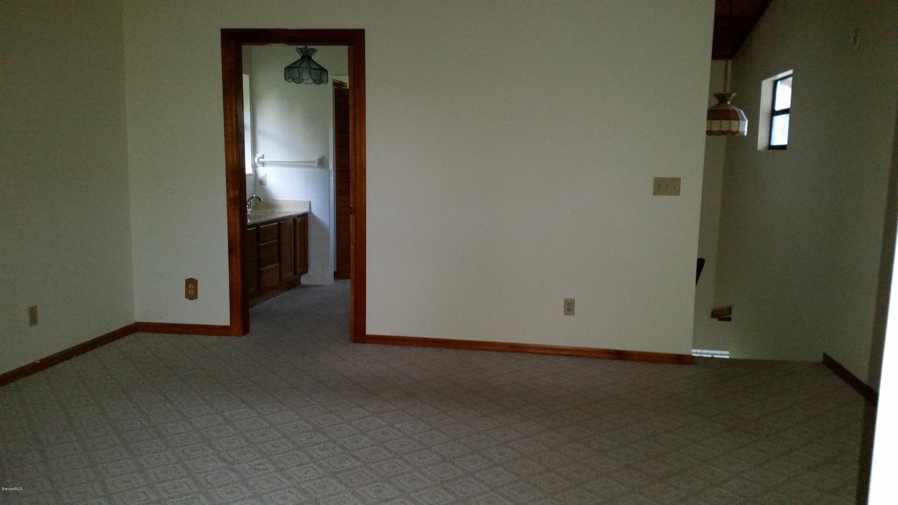 4985 Evinrude Road Melbourne, FL 32934 - Photo 27 of 34 2015-10-06 18