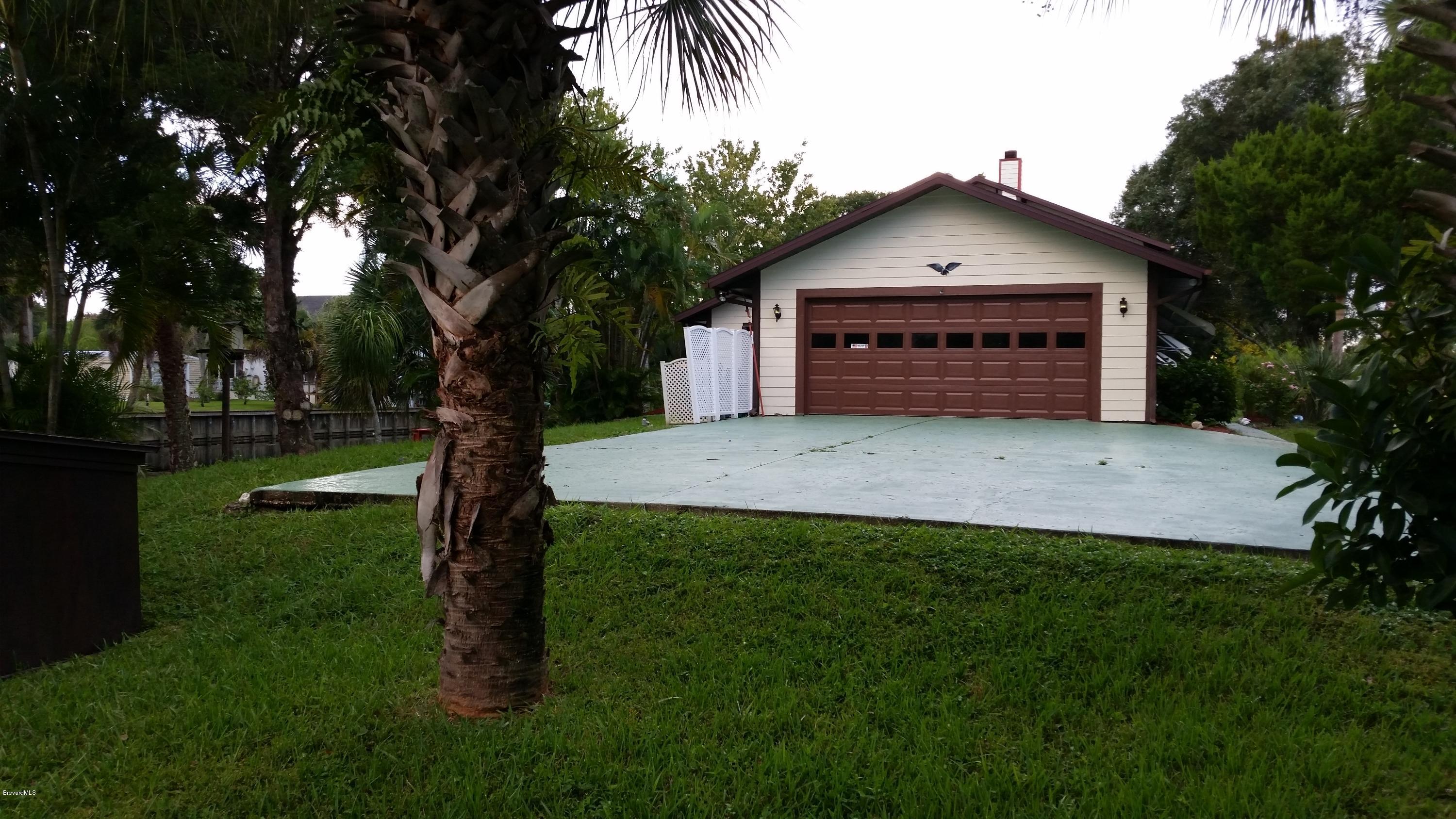 4985 Evinrude Road Melbourne, FL 32934 - Photo 4 of 34 2015-10-06 18