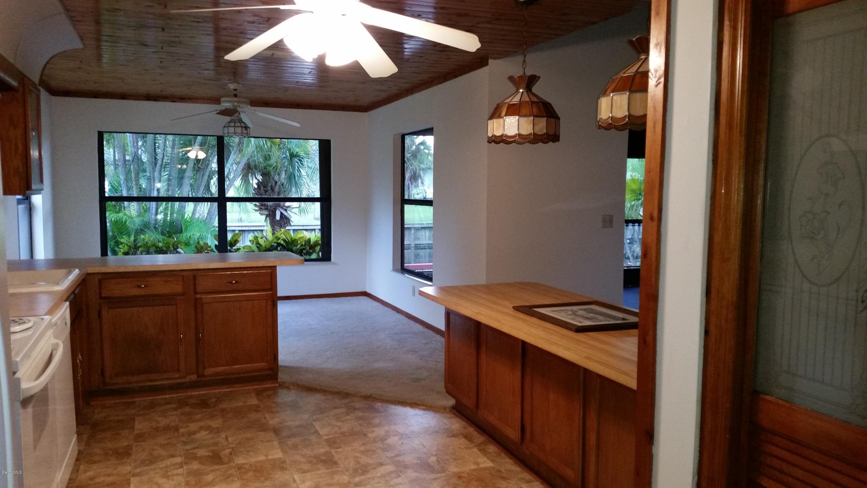 4985 Evinrude Road Melbourne, FL 32934 - Photo 10 of 34 2015-10-06 18