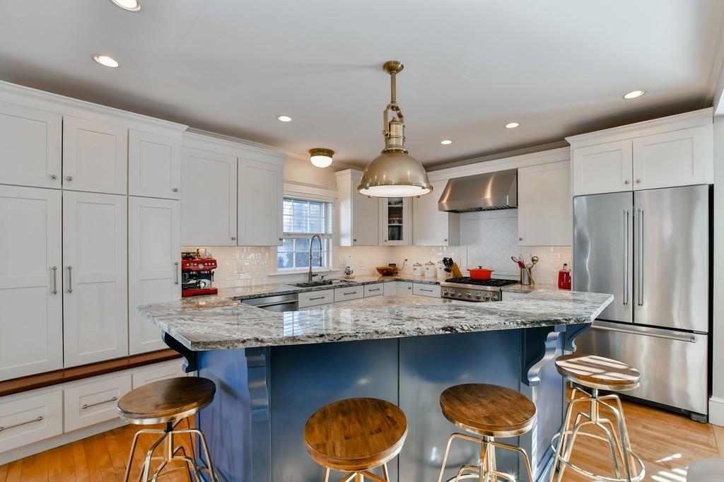 195 Aspen Road Swampscott, MA 01907 - Photo 6 of 31