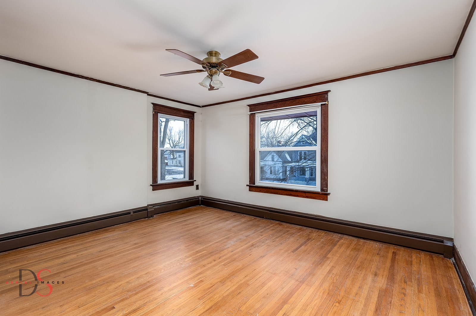 108 West Wilson Street Streator, IL 61364 - Photo 12 of 29 a view of an empty room with a window