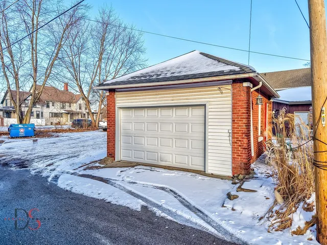 $169,500 | 108 West Wilson Street, Streator, IL 61364