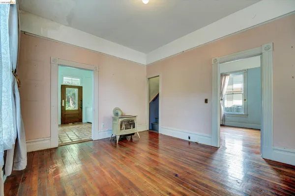 $895,000 | 2009 Berkeley Way, Berkeley, CA 94704