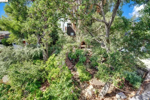 $895,000 | 2009 Berkeley Way, Berkeley, CA 94704