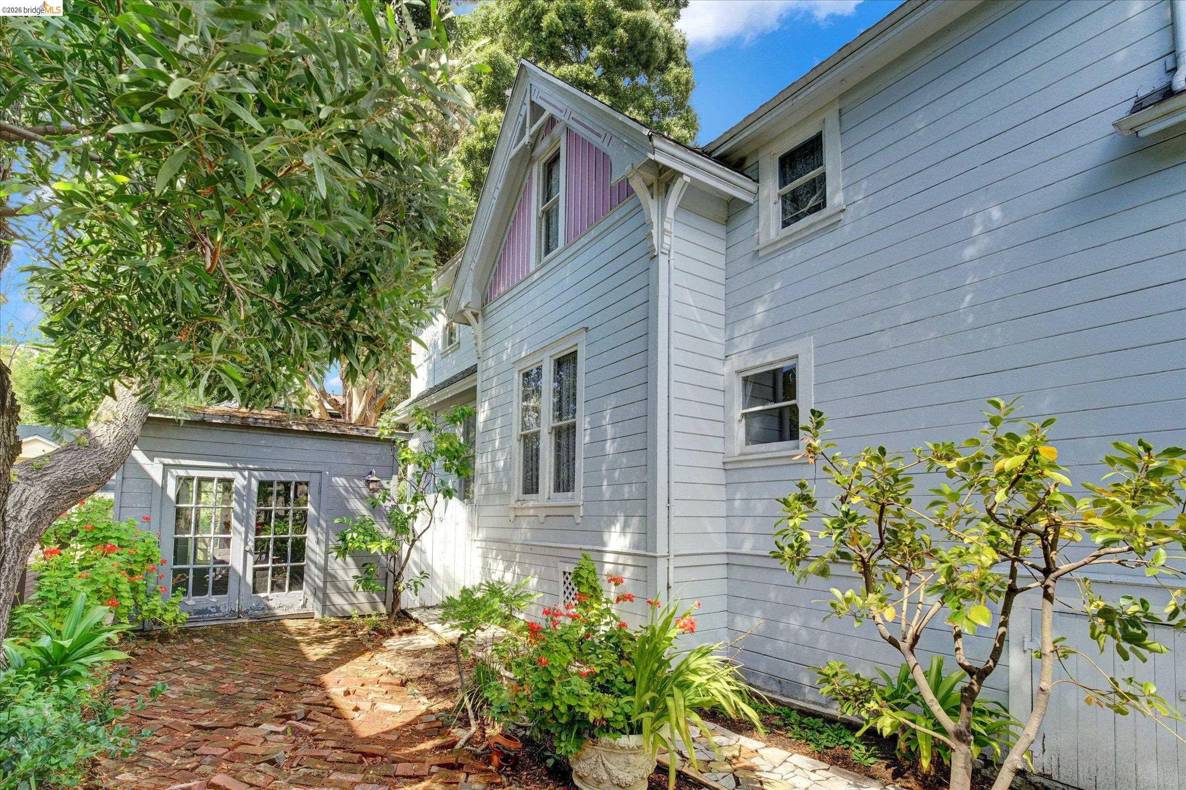 2009 Berkeley Way Berkeley, CA 94704 - Photo 29 of 39