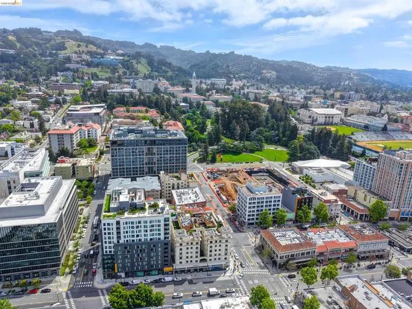 $895,000 | 2009 Berkeley Way, Berkeley, CA 94704