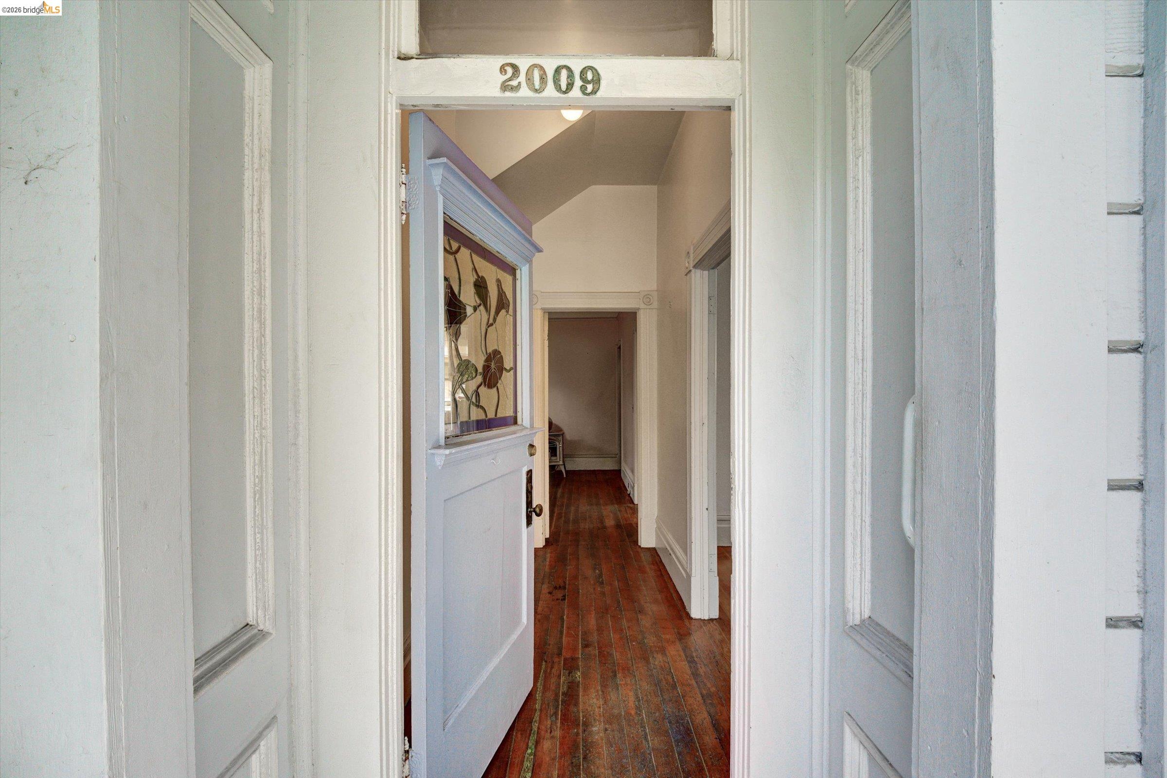 2009 Berkeley Way Berkeley, CA 94704 - Photo 3 of 39