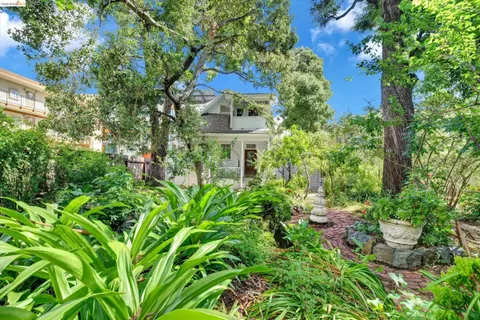$895,000 | 2009 Berkeley Way, Berkeley, CA 94704