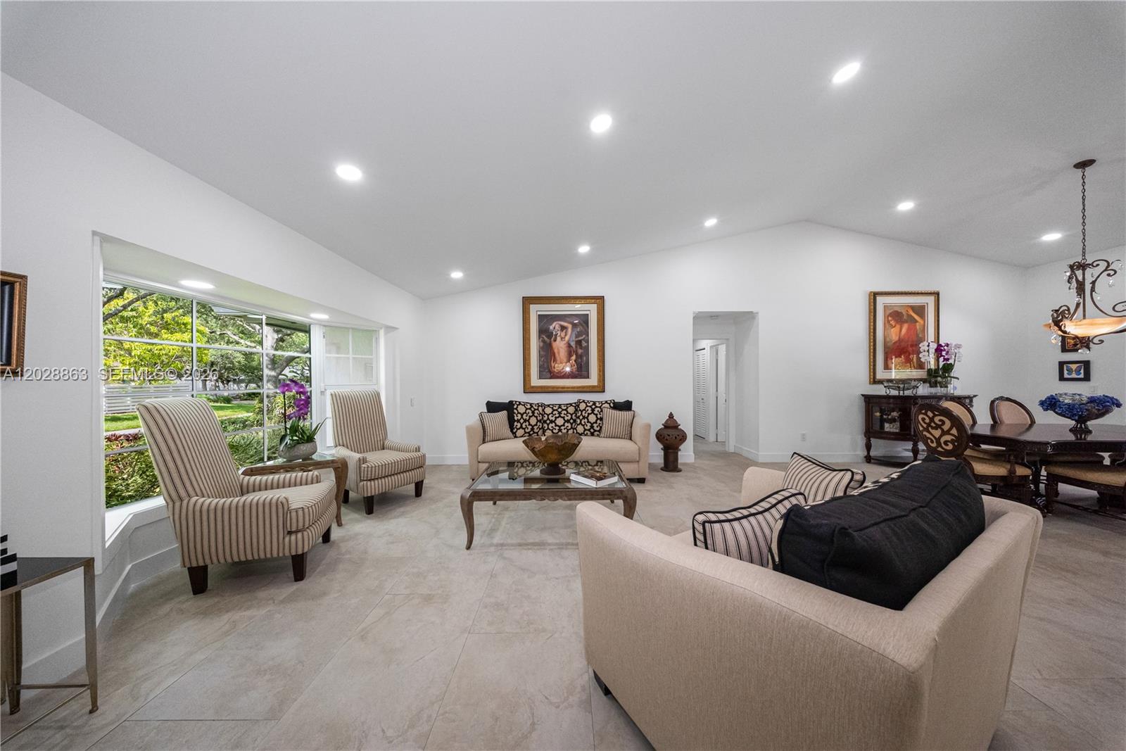 15351 Southwest 146th Street Miami, FL 33196 - Photo 8 of 86 Great open area to share to share with family and friends.