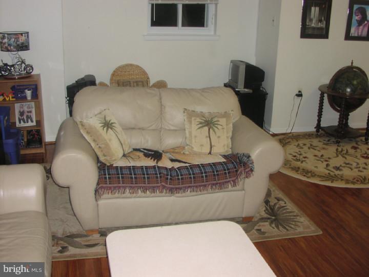 3520 Woodhaven Road Philadelphia, PA 19154 - Photo 5 of 7 Gallery Image 5